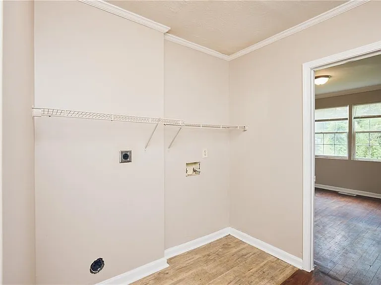 164 Hedges St #162 — Photo 5