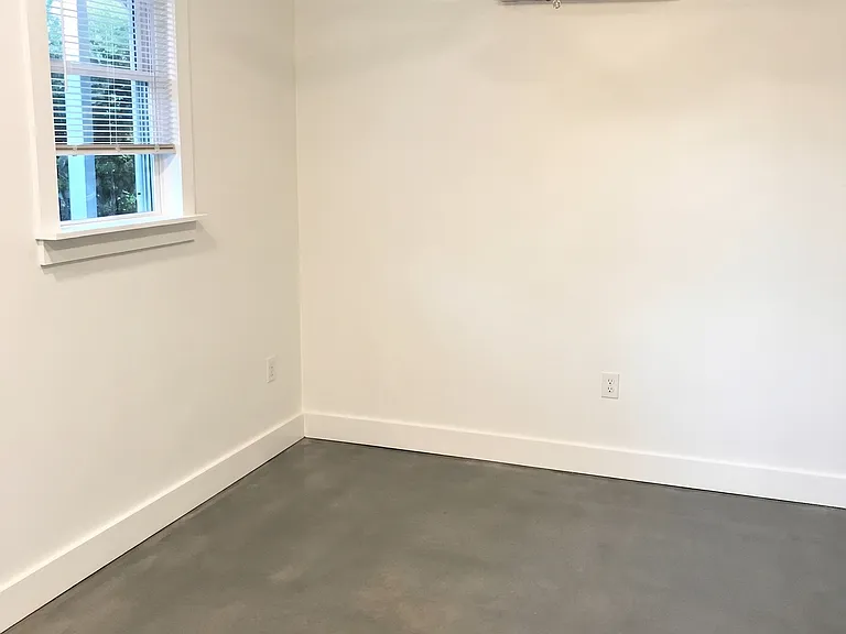 1115 Nolan St #2-2100 — Photo 4