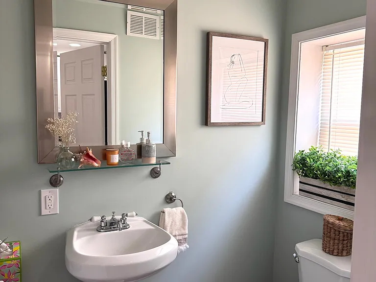 Downstairs Bathroom