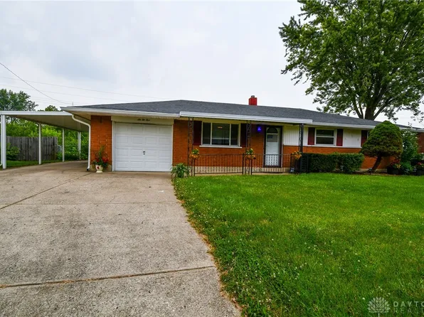625 Cherry Blossom Dr, Dayton, OH 45449
