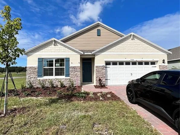 33409 Country House Dr, Sorrento, FL 32776