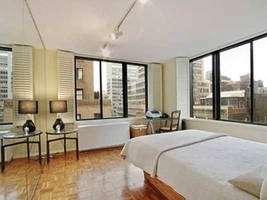 Rented by Corcoran | media 26