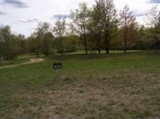 366 Craigend Ct, Lake Orion, MI 48362