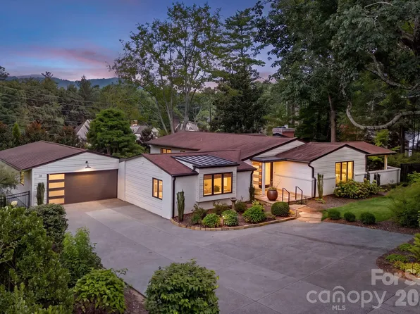 28 Forest Rd, Asheville, NC 28803