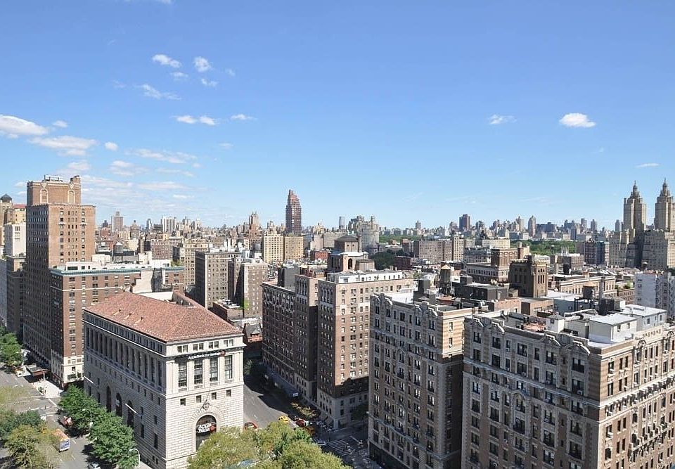 1st image of 200 W 72nd St APT 18F