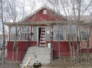 89 2nd St, Rock Springs, WY 82901