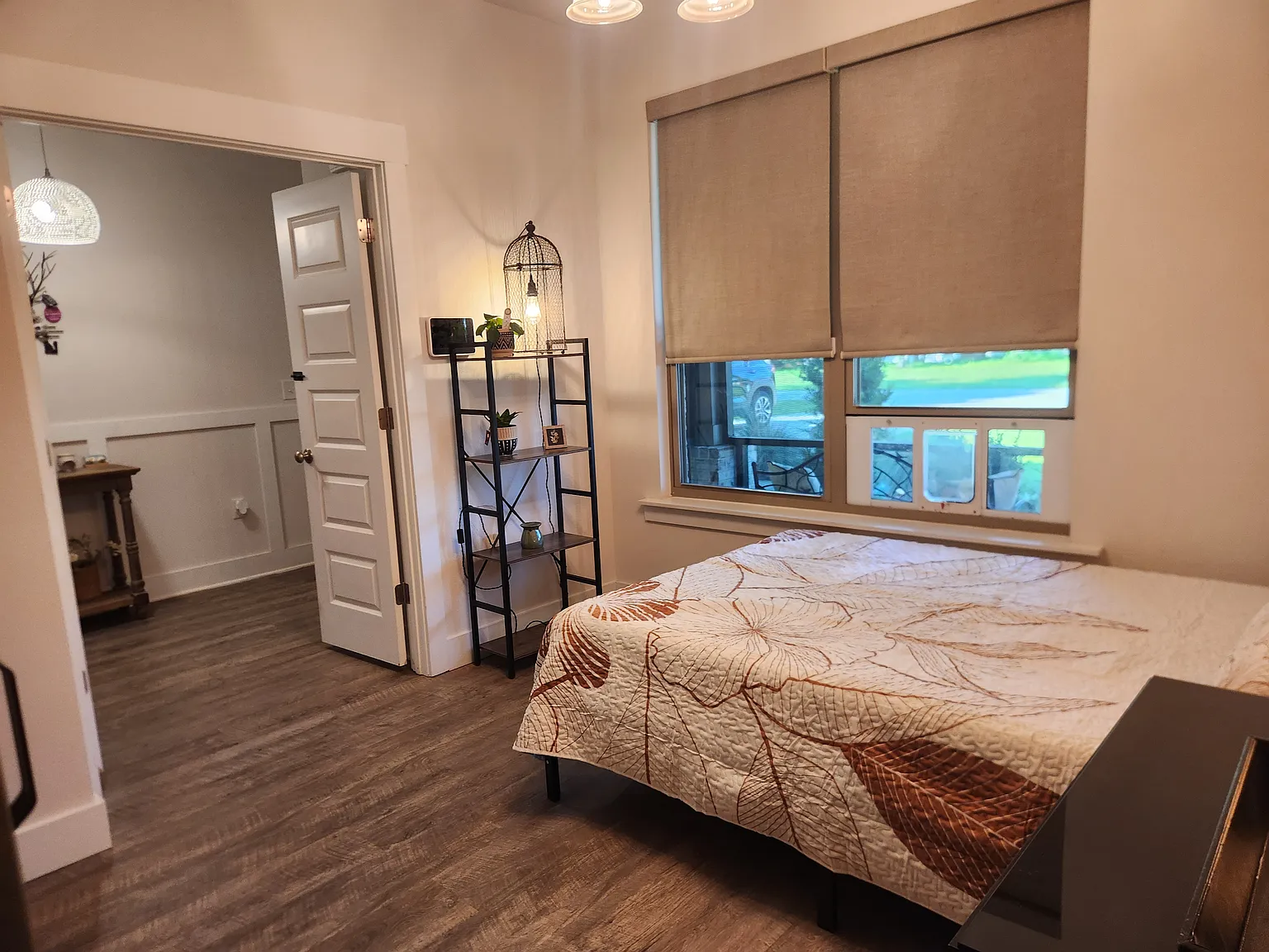 4 bed, 2000 sqft, $900 — Photo 3