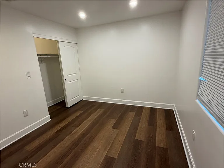 7101 Fallbrook Ave — Photo 18