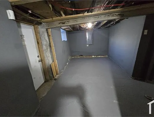 4497 Lee Ave — Photo 17