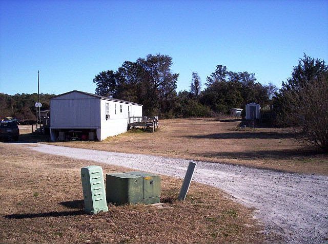 2nd image of 109 Rainbow Dr