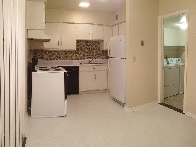 Kitchen and dinning area