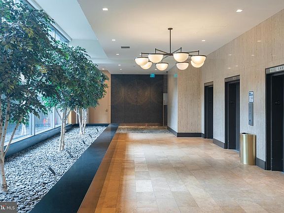 3rd image of 224 W Rittenhouse Sq #2502