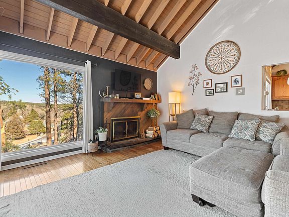 4th image of 8D Glendale Ln #D