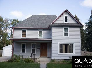 408 W Burnett St, Beaver Dam, WI 53916