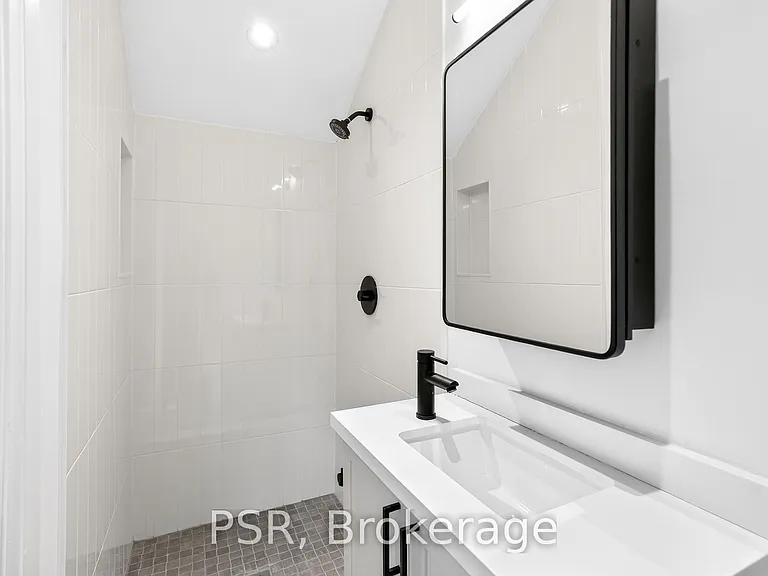218 Aileen Ave #E — Photo 9