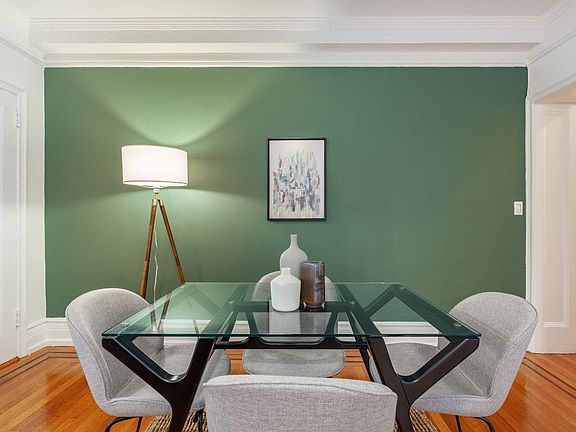 5th image of 30 E 68th St APT 5B