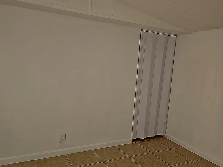 513 Princess Brittany Ct #D — Photo 19