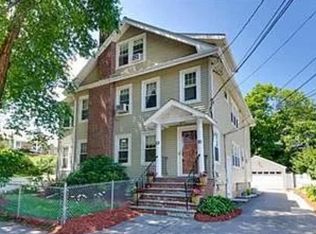 30 Bacon St #1, Waltham, MA 02451