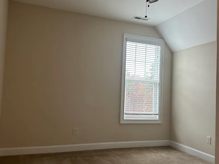 Guest Bedroom 3