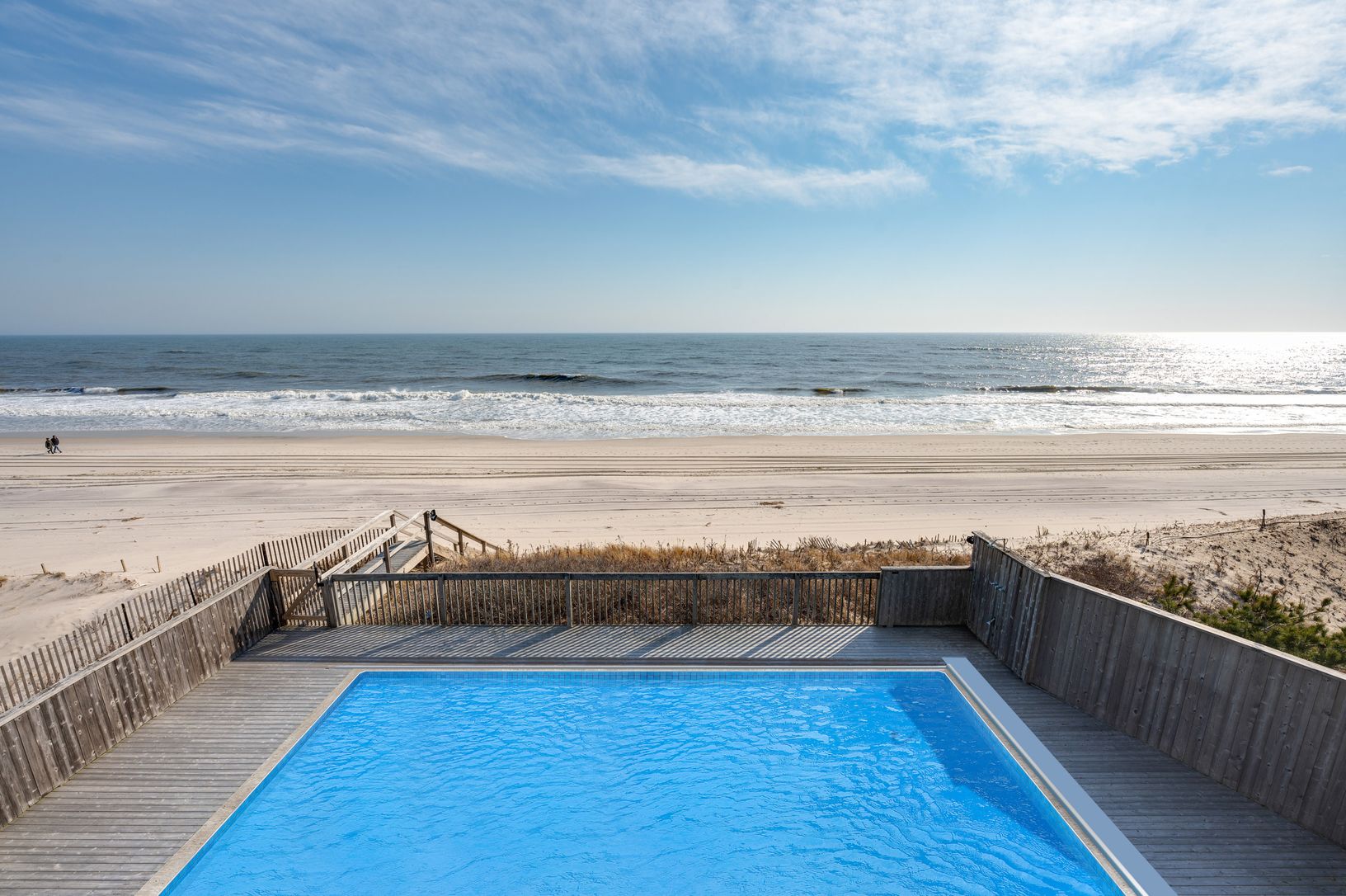  Oceanfront Pool
