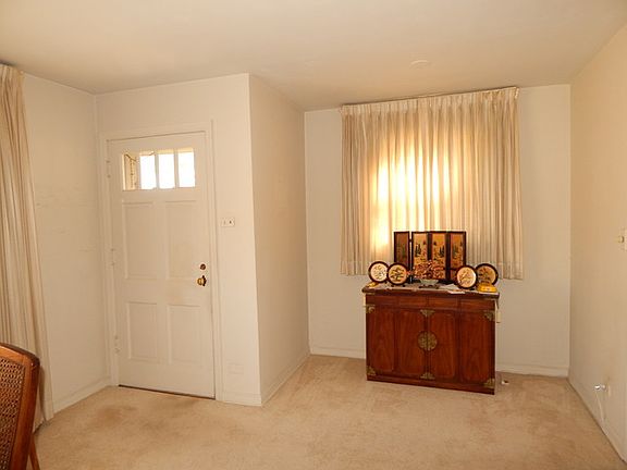 5th image of 2644 Calwagner St