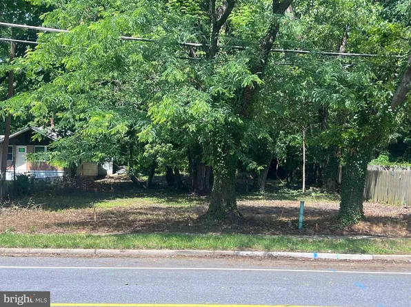 4810 Leroy Gorham Dr, Capitol Heights, MD 20743