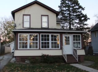 312 Watson St, Aurora, IL 60505