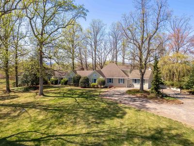 2280 Garth Rd, Charlottesville, VA, 22901