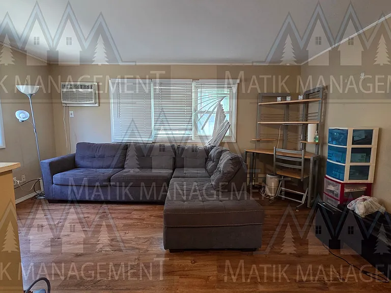 1217 4 1/2 St NW #3 — Photo 11