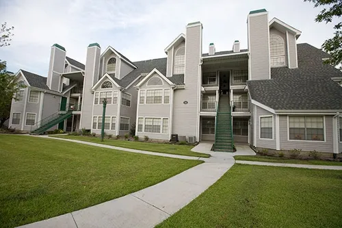 Riverview Villa Apartments Photo 1
