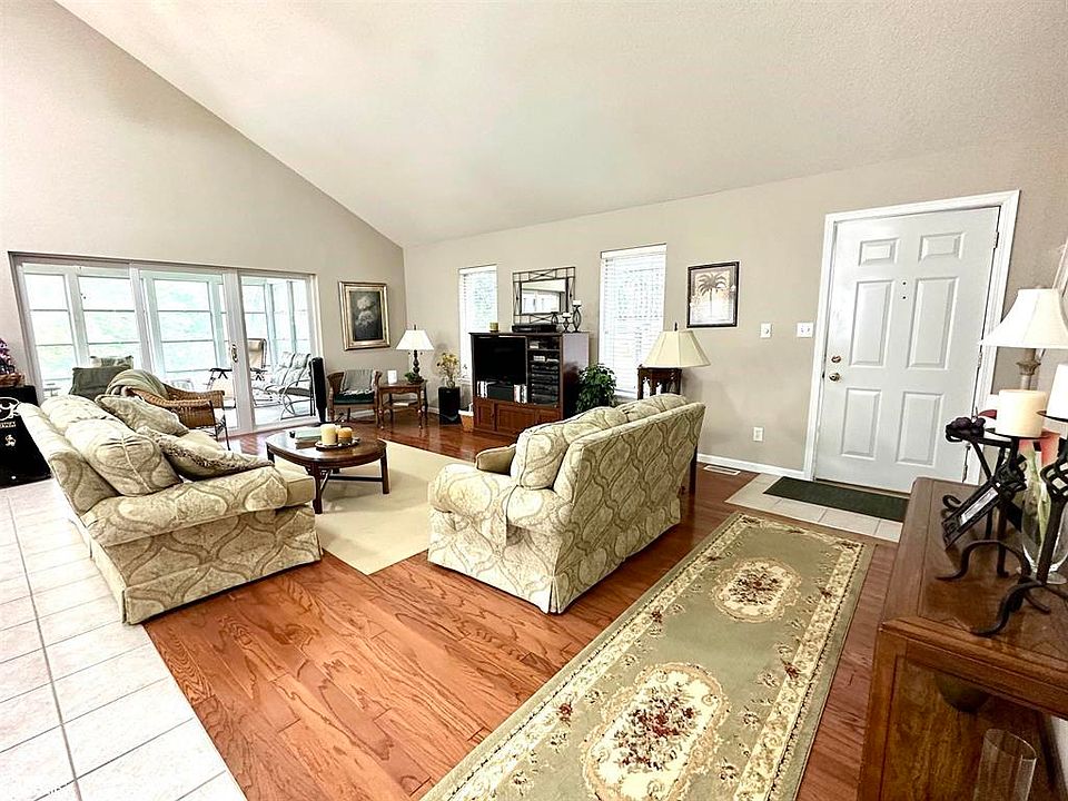 3218 E Lakeshore Dr, Brooklyn, IA 52211 Zillow