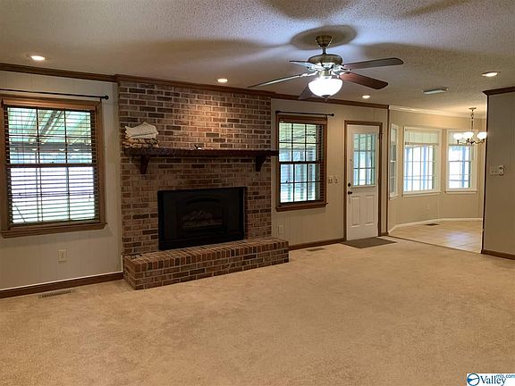 2nd image of 9404 Ojay Dr SE