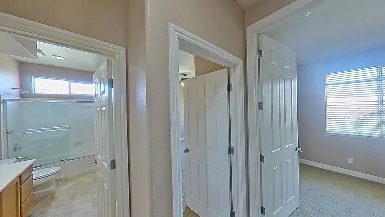 1692 Woodhaven Cir — Photo 25
