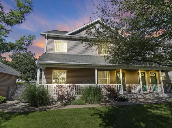 55 Stark STREET #9, Williams Bay, WI 53191