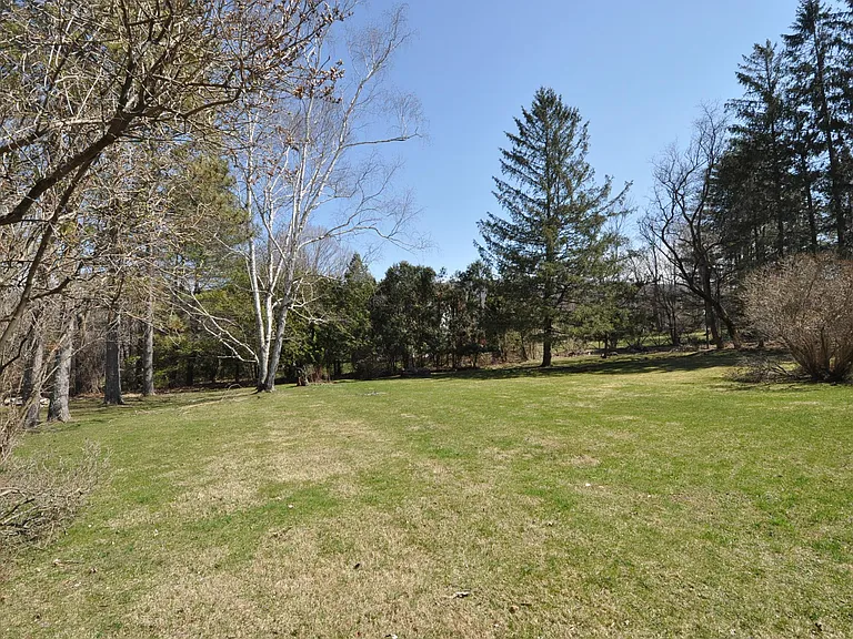 7190 Main St — Photo 50