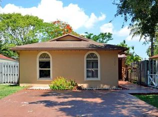 21054 Grouper Dr, Cutler Bay, FL 33189