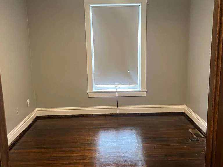 514 Elms Blvd #1 — Photo 4
