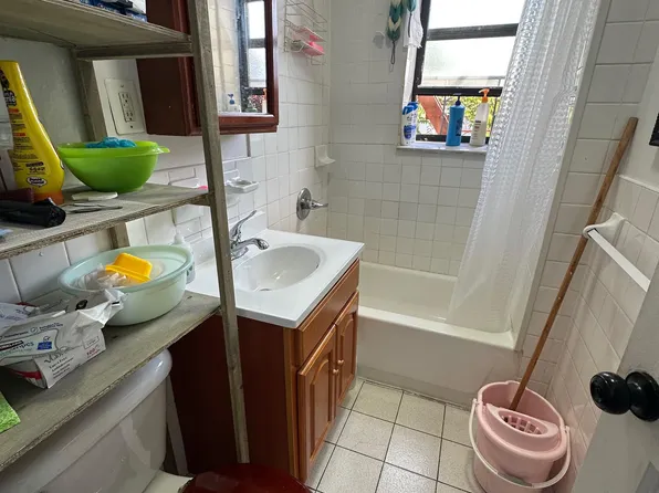 541 49th Street image 5 of 15