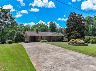 5273 Bogus Rd, Gainesville, GA 30506