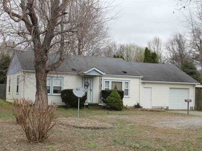 1121 Hopkinsville St, Princeton, KY, 42445