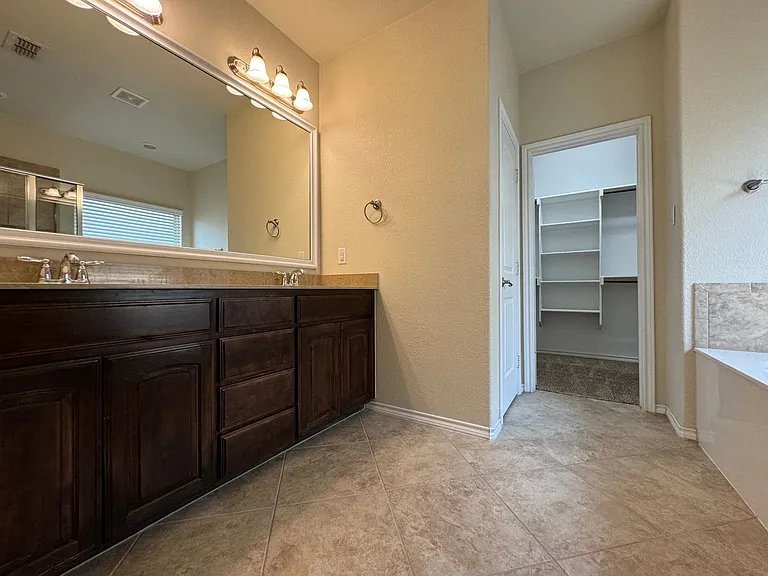3020 Tamarack Ln — Photo 27