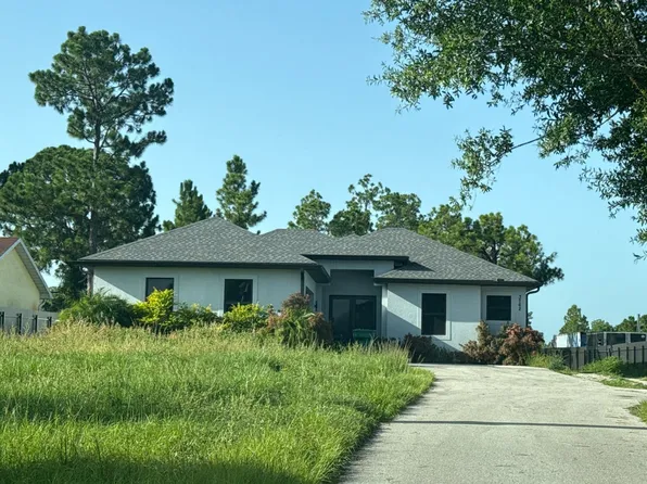 3762 39th Ave NE, Naples, FL 34120