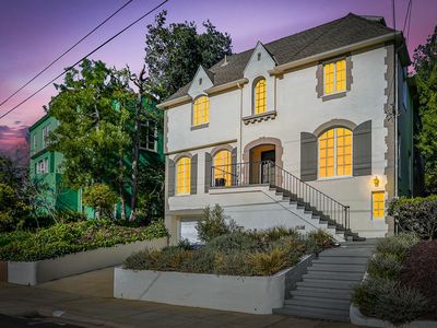 818 Northvale Rd, Oakland, CA, 94610