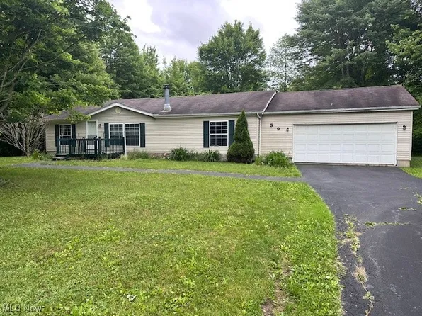 39 Roaming Rock Blvd, Rome, OH 44085