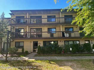 19 Kathy Pl APT 2D, Staten Island, NY 10314