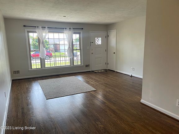 2nd image of 6113 Manse Dr