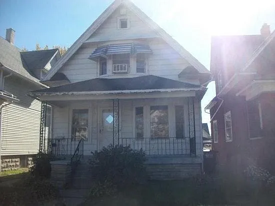 3 bed, 1212 sqft, $1,125 — Photo 1