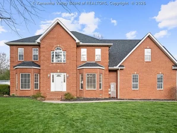 1140 Hickory Mills Rd, Hurricane, WV 25526