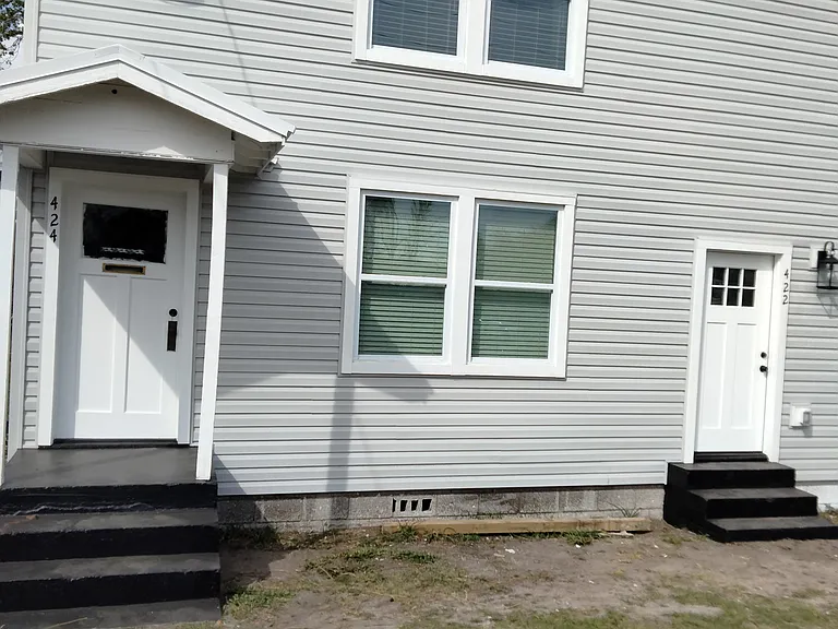 422 Seagate Ave #424 — Photo 1