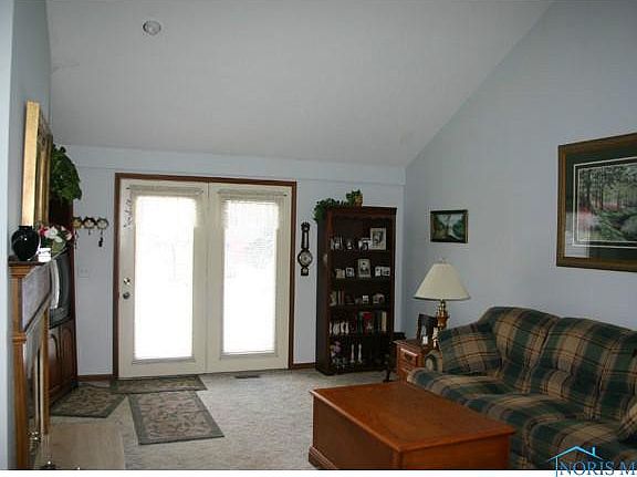 2nd image of 2647 Westcastle Dr